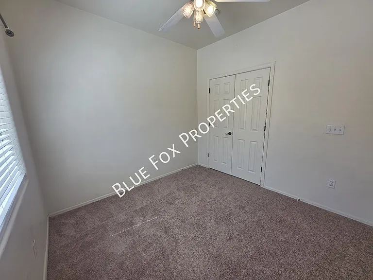 3508 W Lost Village Ln — Photo 12