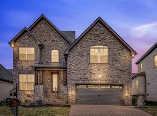 192 Karen Dr, Mount Juliet, TN 37122