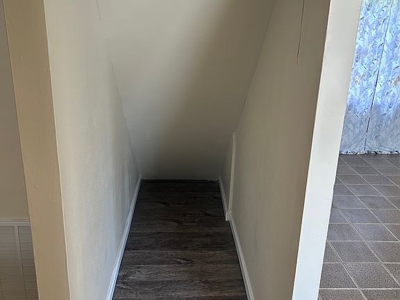 5th image of 9993 Sturgeon Ln
