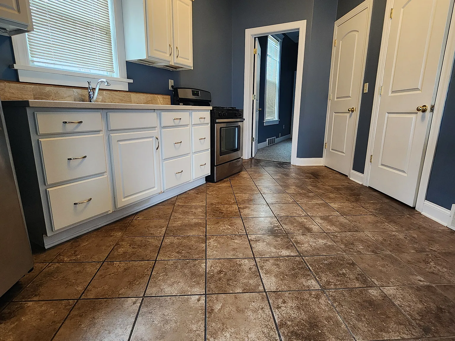 1 bed, $950 — Photo 3