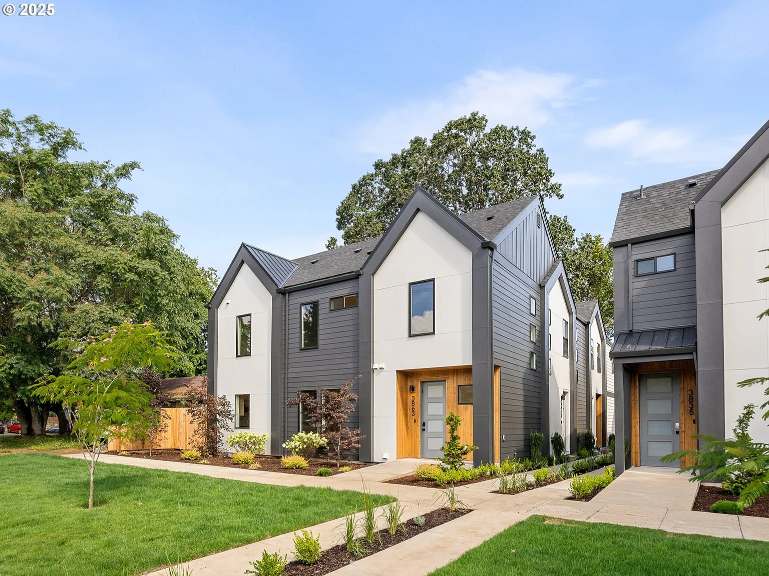 3851 N Willis Blvd #5 photo 1