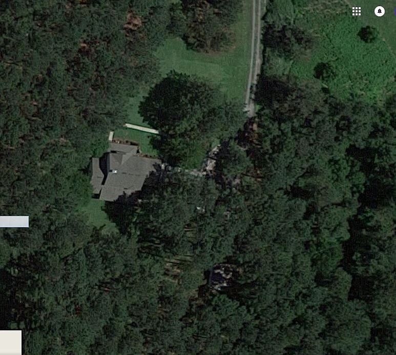2nd image of 5761 Thompson Rd