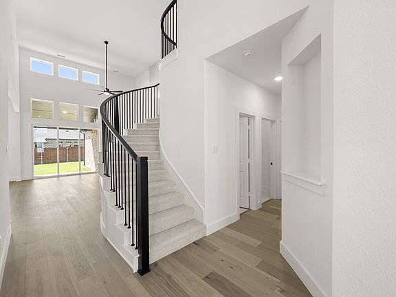 7th image of this home