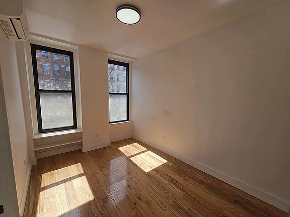 5th image of 321 E 116th St #2