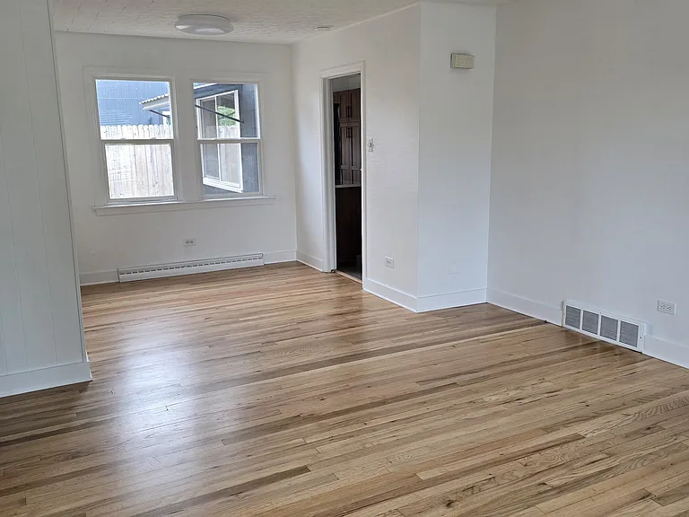 4492 Zenobia St — Photo 3