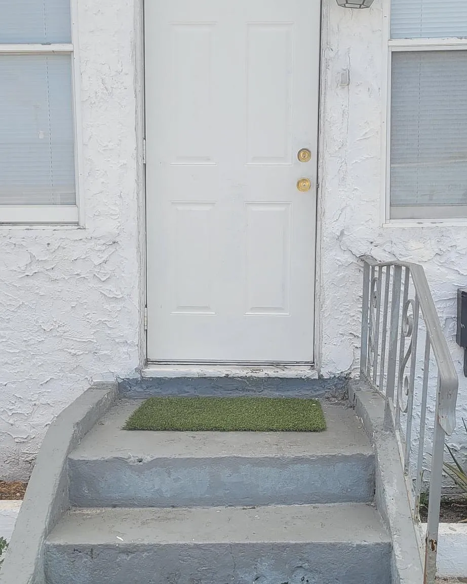 3 bed, 1026 sqft, $2,800 — Photo 1