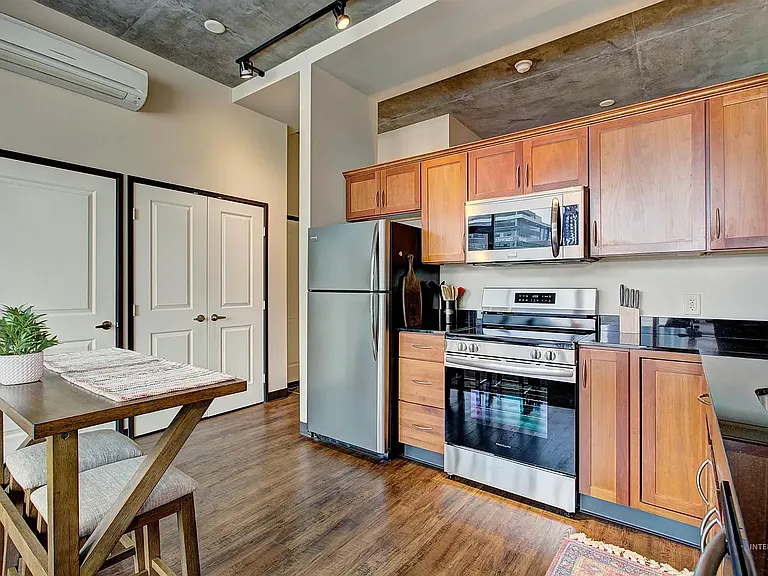 851 Front St #503 — Photo 19
