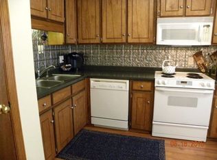 592 Willow Oaks Dr, Ozark, AL 36360