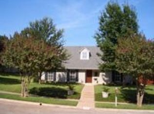 326 Ridgebriar Dr, Richardson, TX 75080