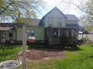 405 14th Ave, Fulton, IL 61252