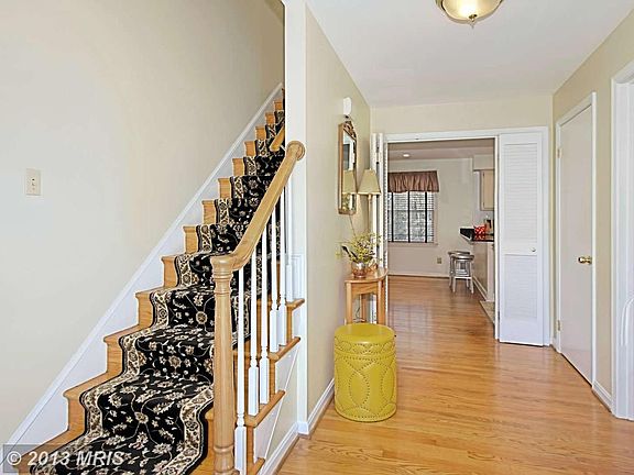 5th image of 3716 Prince William Dr