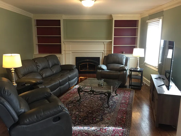 842 Spring Valley Dr — Photo 8