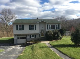 20 Ryan Rd, Wantage, NJ 07461