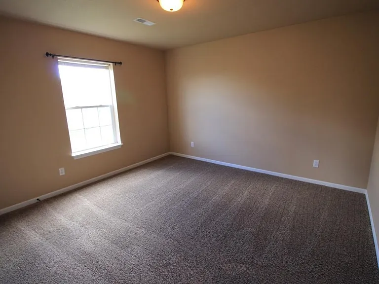 123 Edna St #123-B — Photo 22