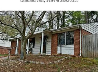 1222 Thomas Rd, South Charleston, WV 25303