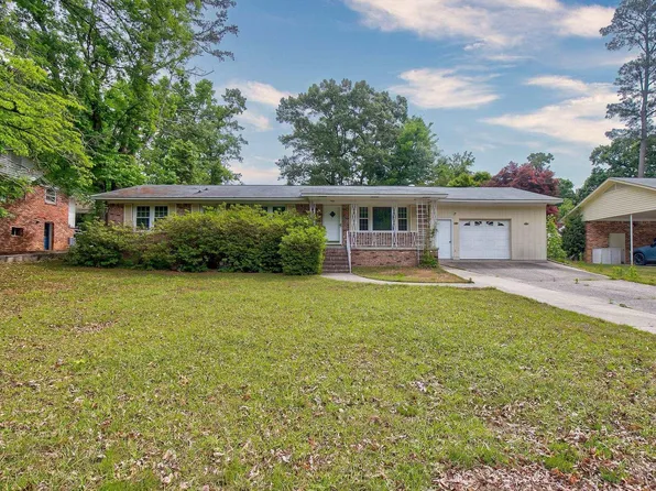 1134 Woodland Dr, West Columbia, SC 29169