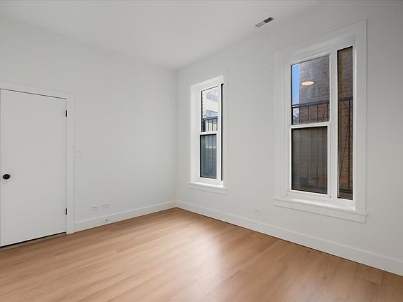 5th image of 3211 W Le Moyne St #Ch1