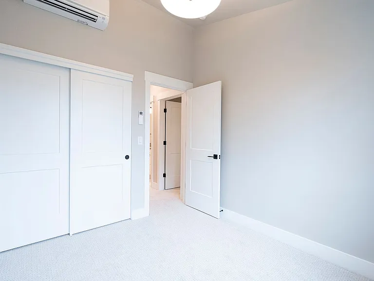 15893 SE Washington Ct — Photo 23