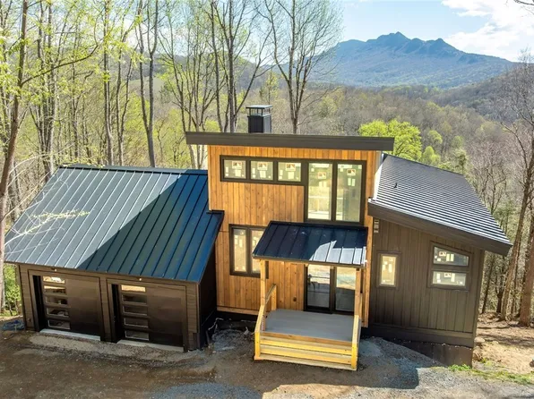 63 Two Hawks Lane, Linville, NC 28657