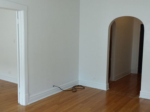 2nd image of 4217 N Milwaukee Ave #2F
