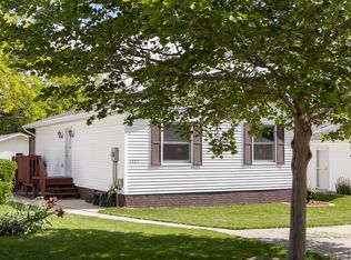 1332 22nd Ave SW, Cedar Rapids, IA 52404