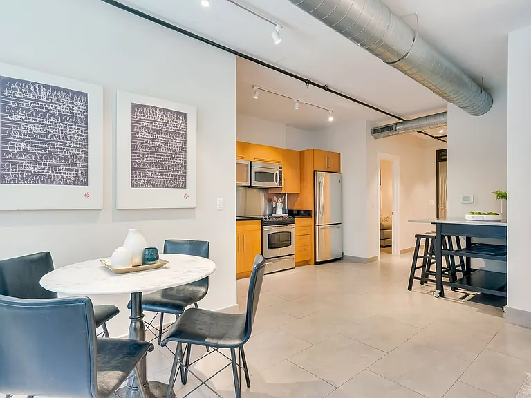 1133 14th St NW #208 — Photo 20