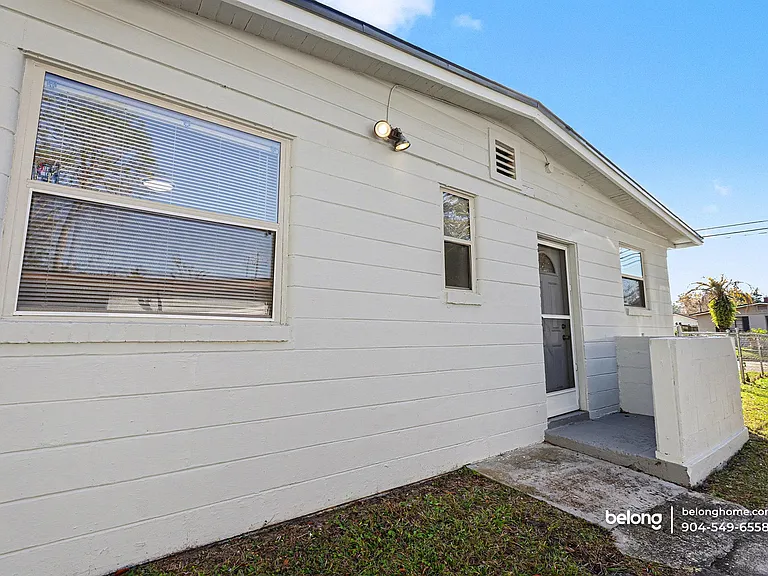 4813 Post St — Photo 3