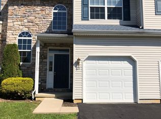 21 Emily Ct, Reading, PA 19606