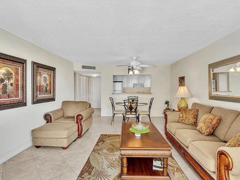 1421 S Ocean Blvd #219 — Photo 14