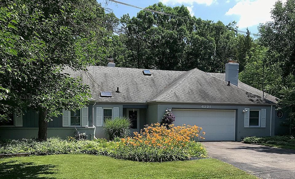 1st image of 4221 Deepwood Ln