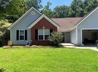 395 Cedarhurst Rd, Lawrenceville, GA 30045