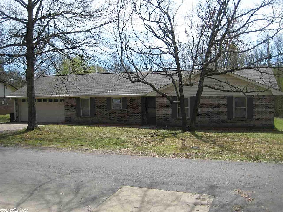 1st image of 908 Karen Dr