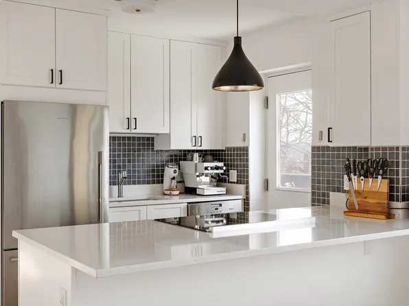 14 Concord Ave APT 624, Cambridge, MA 02138