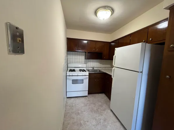 238 Palisade Avenue image 7 of 10