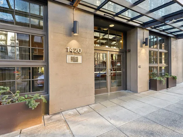 1420 NW Lovejoy St APT 518, Portland, OR 97209