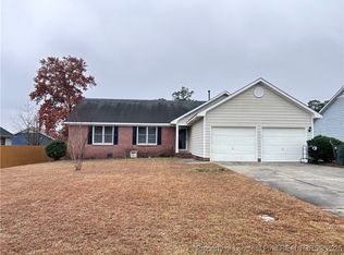 5531 Bear Creek Cir, Fayetteville, NC 28304