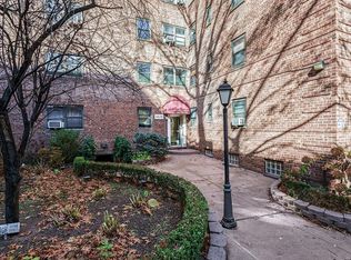 102-55 67th Rd APT 4W, Forest Hills, NY 11375
