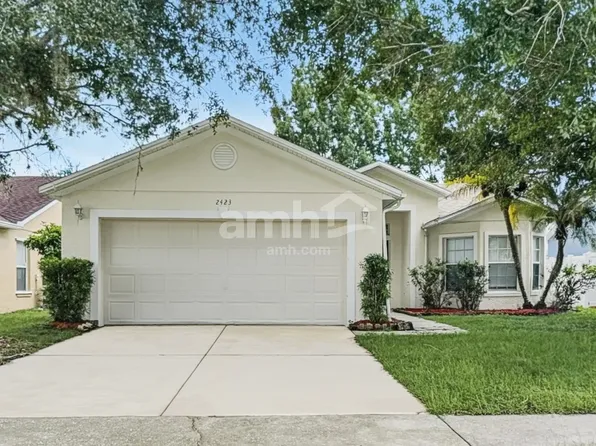 2423 Hybrid Dr, Kissimmee, FL 34758