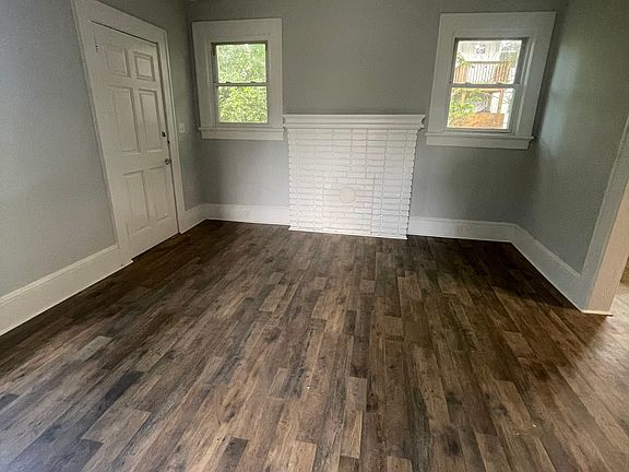 4th image of 315 Jones St