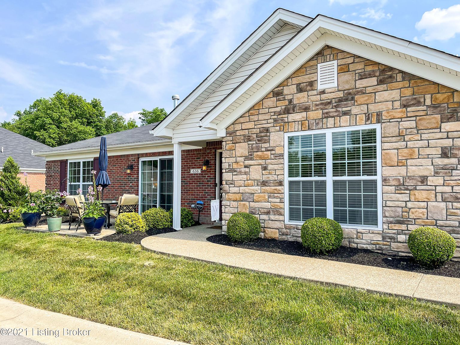 636 Crum Ct, Simpsonville, KY 40067 Zillow