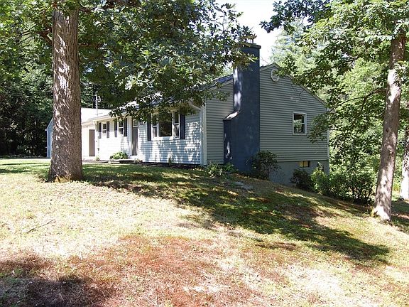 3rd image of 85 Baldwin Dr