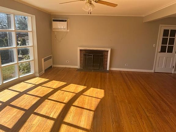 4th image of 37 Park Ave #2