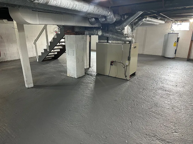 155 Royal Ave — Photo 14