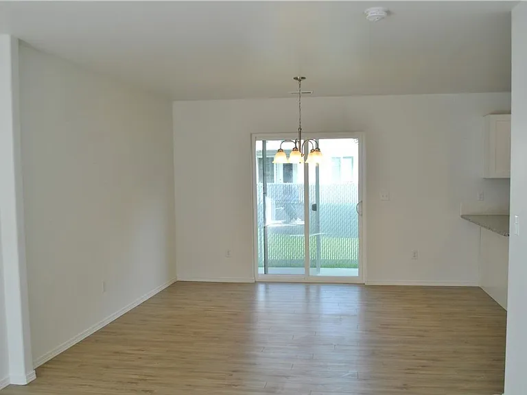 1525 S Monroe St — Photo 19