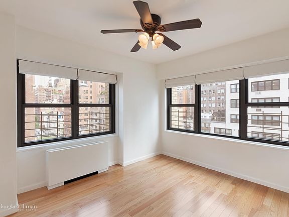 4th image of 560 3rd Ave #10D