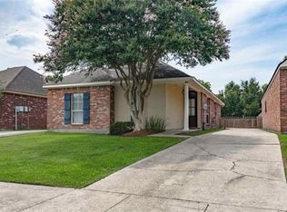 5668 Ducros Dr, Baton Rouge, LA 70820