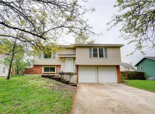 721 E Colleen Dr, Gardner, KS 66030
