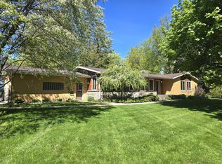 910 McCandless St, Sault Sainte Marie, MI 49783