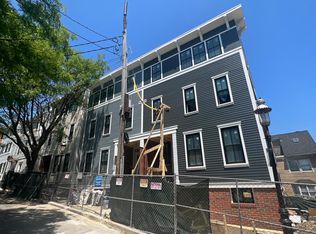 78 Tremont St, Charlestown, MA 02129