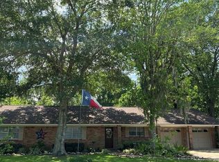 605 Rural Ln, Sweeny, TX 77480